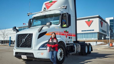 Canadian Tire autonomous Volvo truck-Nuport-jennifer-reardon-1024x663