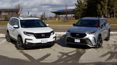 2021 Honda Pilot Black Edition vs 2021 Toyota Highlander XSE