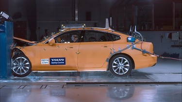 Volvo S90 Small Overlap Crash Test