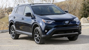 2018 Toyota RAV4 Hybrid SE