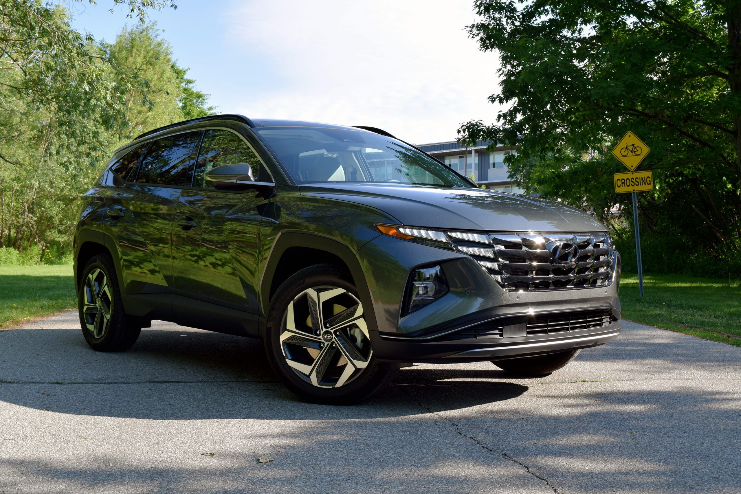 SUV Review: 2022 Hyundai Tucson Hybrid