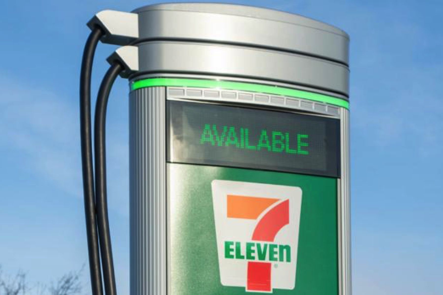 7Eleven to open 500 EV charging stations in U.S. and Canada Driving
