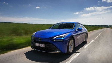 toyota mirai distance record