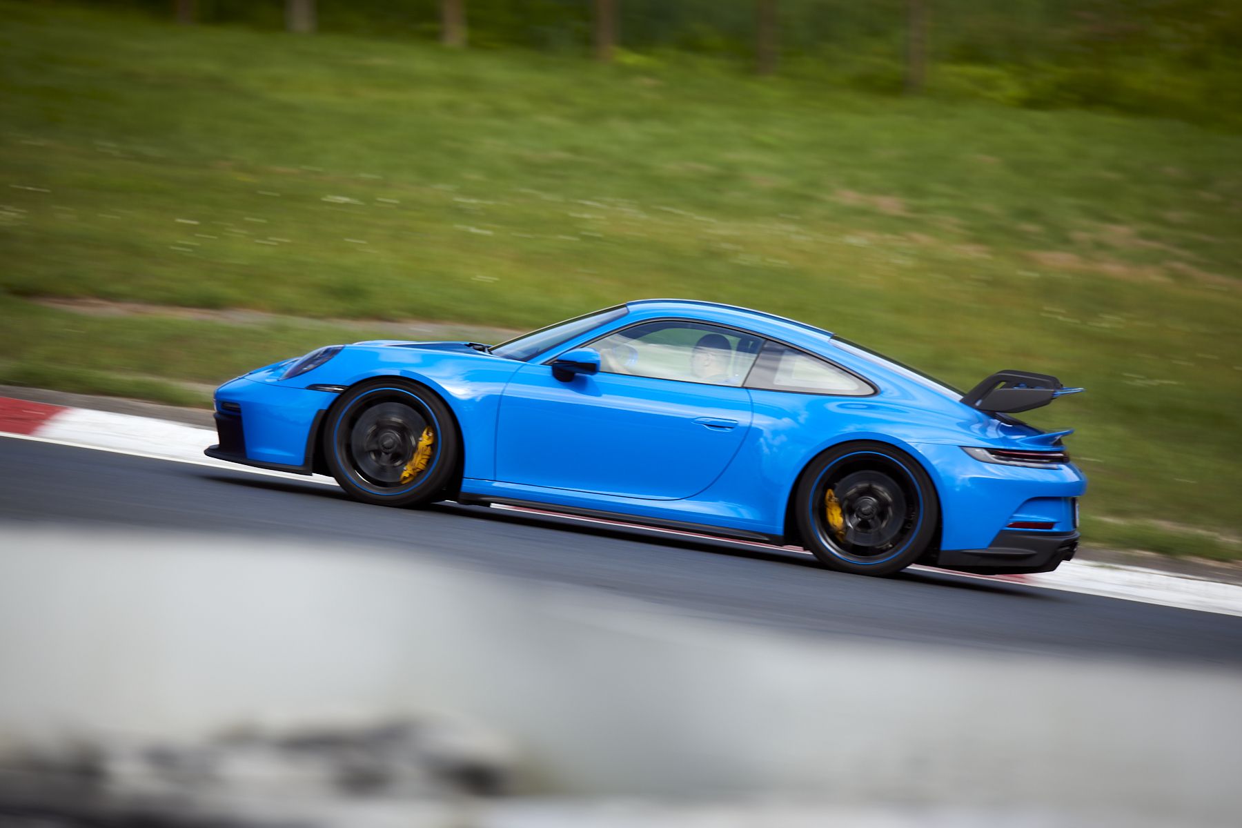 Motor Mouth: No, Canadians aren't buying Porsches instead of Civics ...