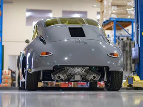 Porsche 356 Radial Motion