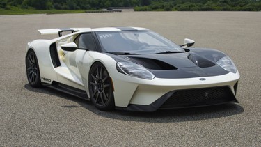 Ford honours Le-Mans-winning GT prototype with 2022 Ford GT ‘64 Prototype Heritage Edition - 6