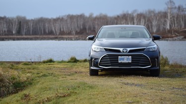 Fourth-generation Toyota Avalon