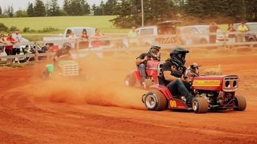 Lawn Tractor Mower Racing