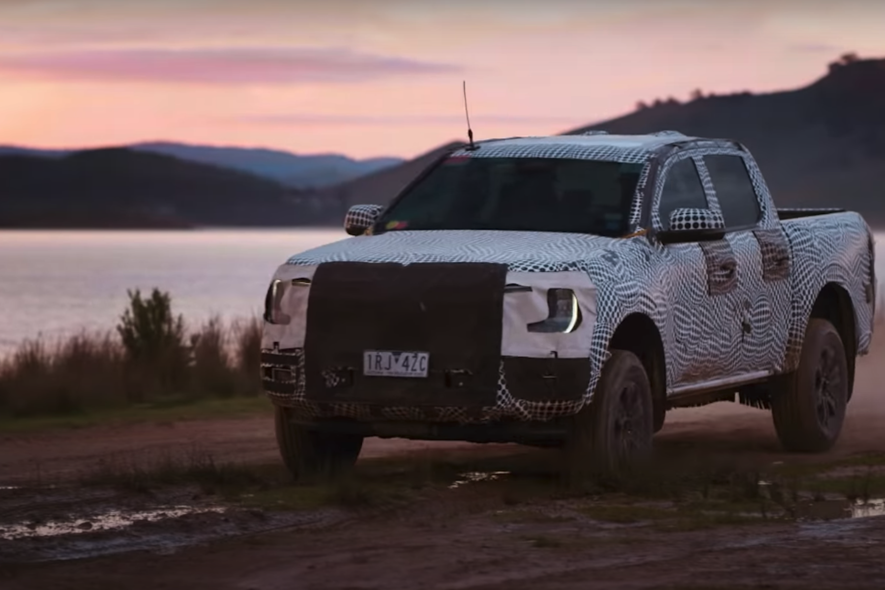 Lone Ranger: Ford teases next-gen pickup