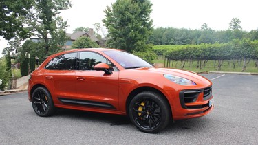 2022 Porsche Macan S