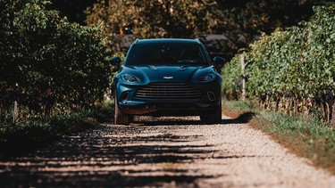 Aston Martin DBX Great Lakes - 9