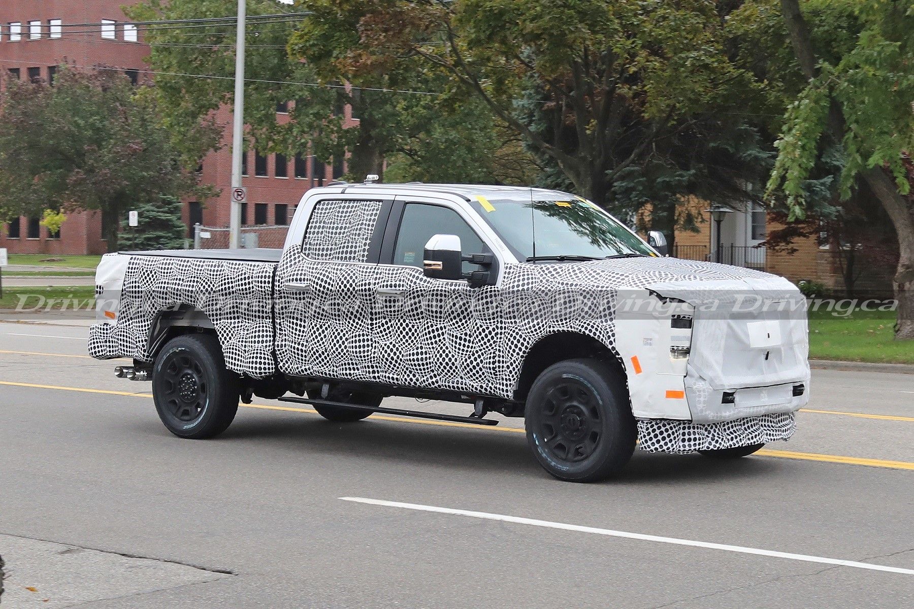 Spied! 2023 Ford F-350 Super Duty | Driving