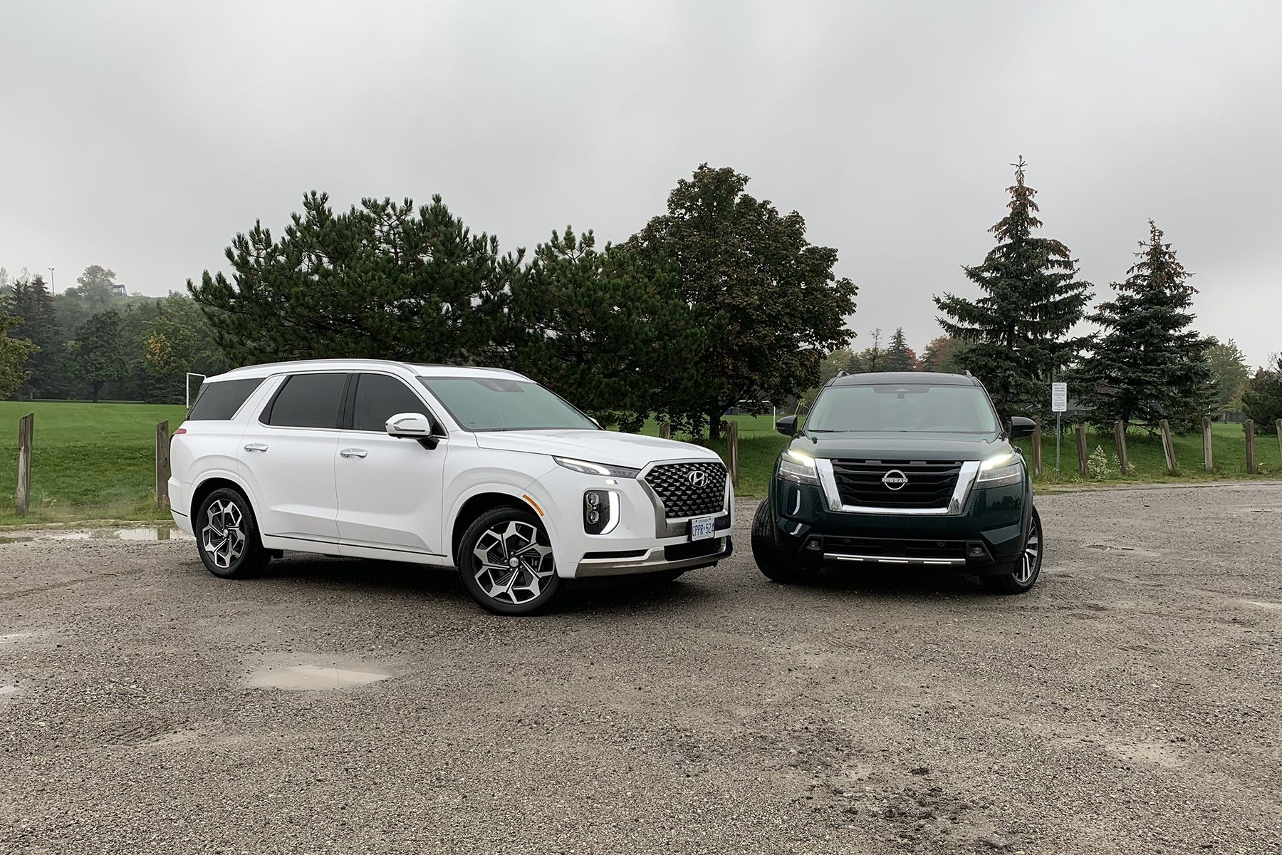 SUV Comparison: 2022 Nissan Pathfinder vs 2022 Hyundai Palisade | Driving