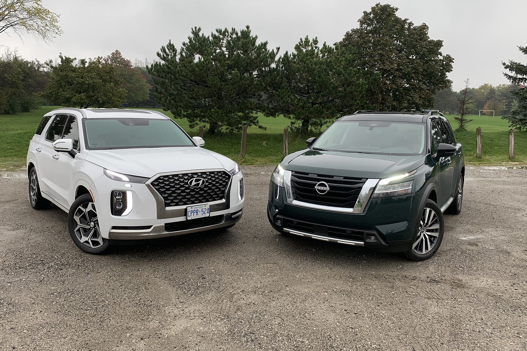SUV Comparison: 2022 Nissan Pathfinder vs 2022 Hyundai Palisade | Driving