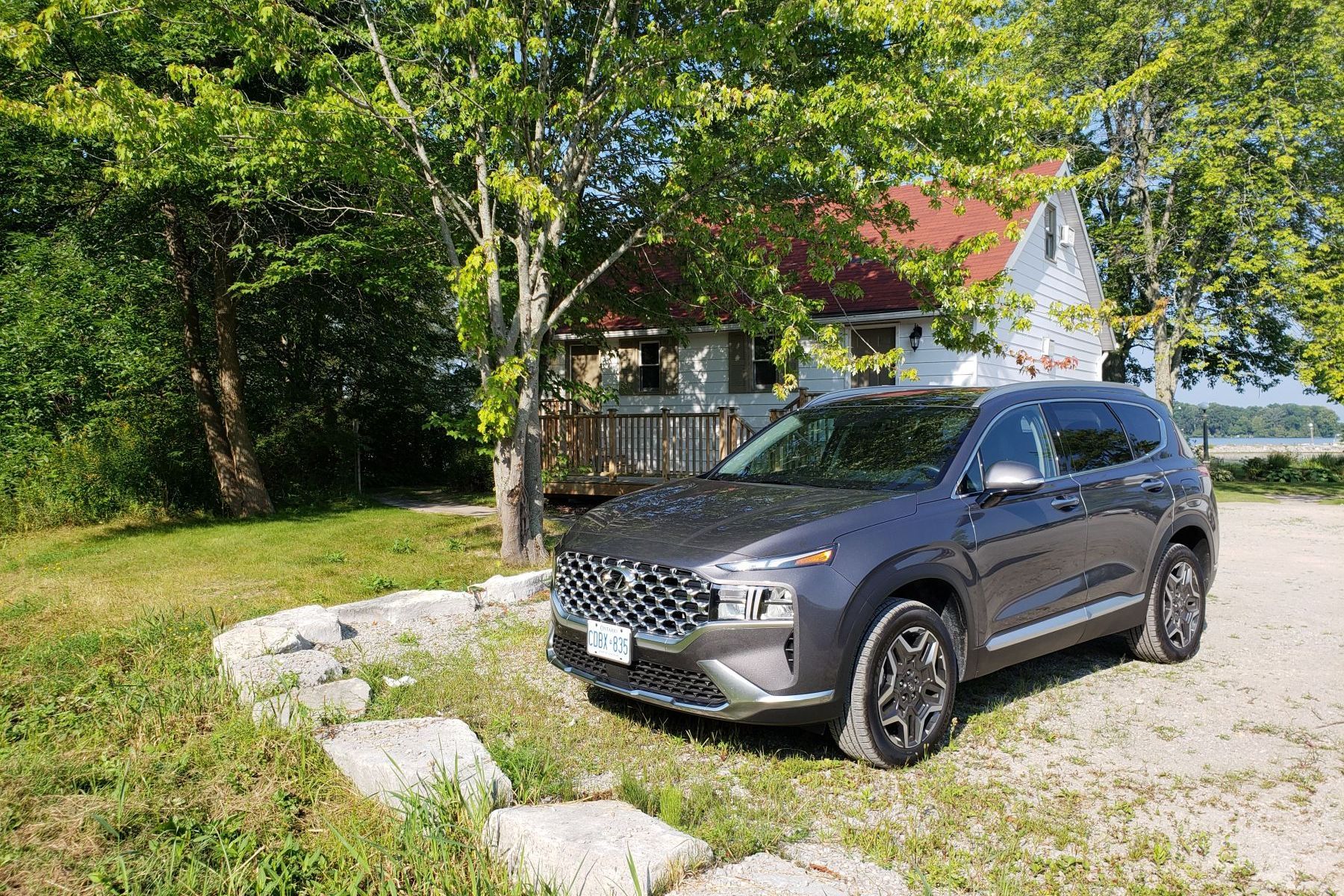 SUV Review: 2021 Hyundai Santa Fe Luxury Hybrid | Driving