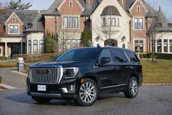 SUV Comparison: 2021 GMC Yukon Denali vs 2022 Jeep Grand Wagoneer | Driving