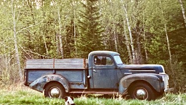 As purchased in 1992 by Peter Verity, his 1947 Ford One Ton project had been used as a farm truck, and featured an articulated dump box powered by a hydraulic ram — that was removed during the restoration, and replaced with a stake bed.
