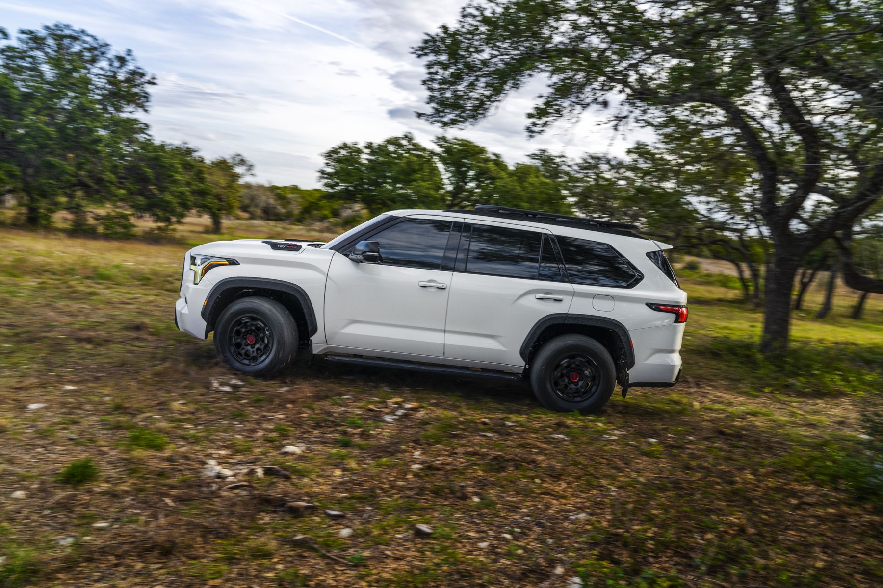 Toyota Sequoia 2023 Plus Gros Plus Puissant Et Plus Vert Driving   2023 Toyota Sequoia TRD Pro 042 