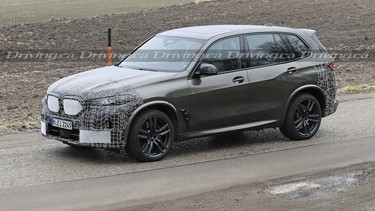 Spy shot of secretly tested 2023 BMW X5