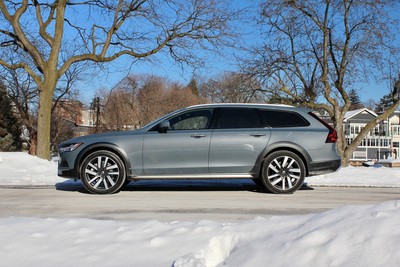 2022 Volvo V90 Cross Country First Drive Review: Hey, Google