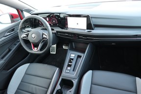 2022 Volkswagen Golf GTI Performance