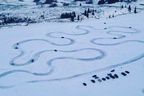 Du alter Geist: Alberta-Getriebe machen sich auf den See, um gefrorenen Rennspaß zu erleben