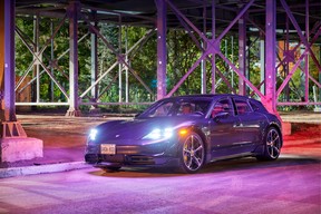 2022 Porsche Taycan Turbo S Cross Turismo