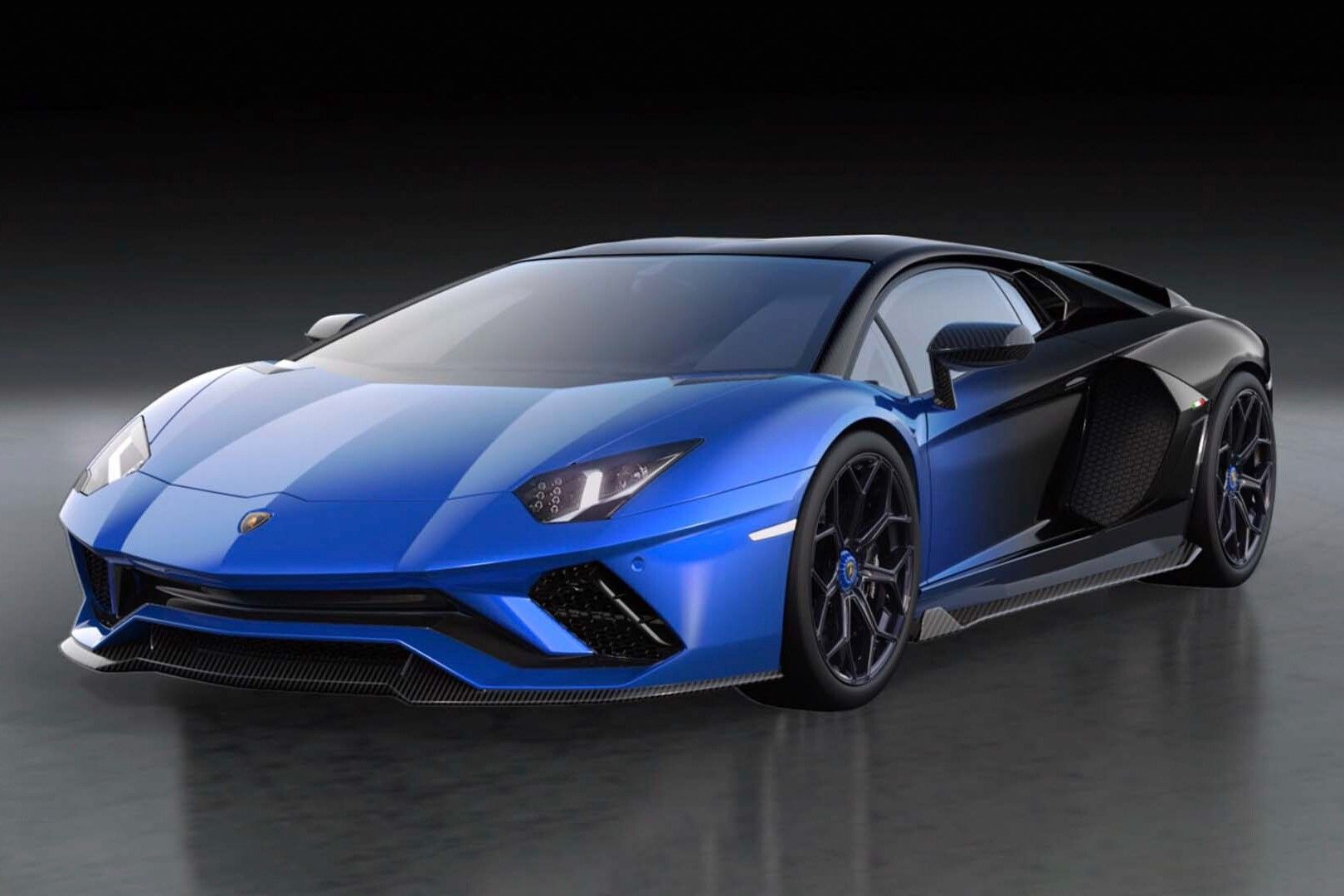 Totaled 2022 Lamborghini Aventador Ultimae Pops Up on Copart With Just  1,064 Miles