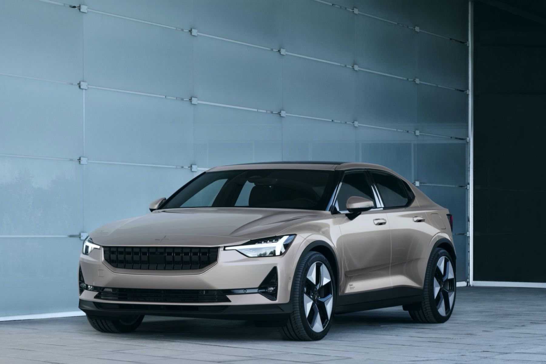 polestar 2 beige