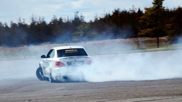 Emma Priestner slides a BMW E82 at the Hashiriya Ladies Spring Slide