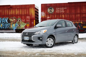 Mitsubishi Mirage ES