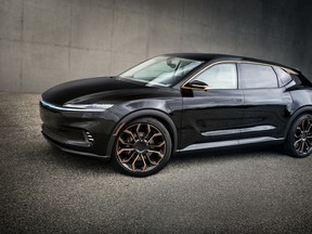 Chrysler unveiled a "Graphite" variation of its all-electric Airflow Concept at the 2022 New York International Auto Show.