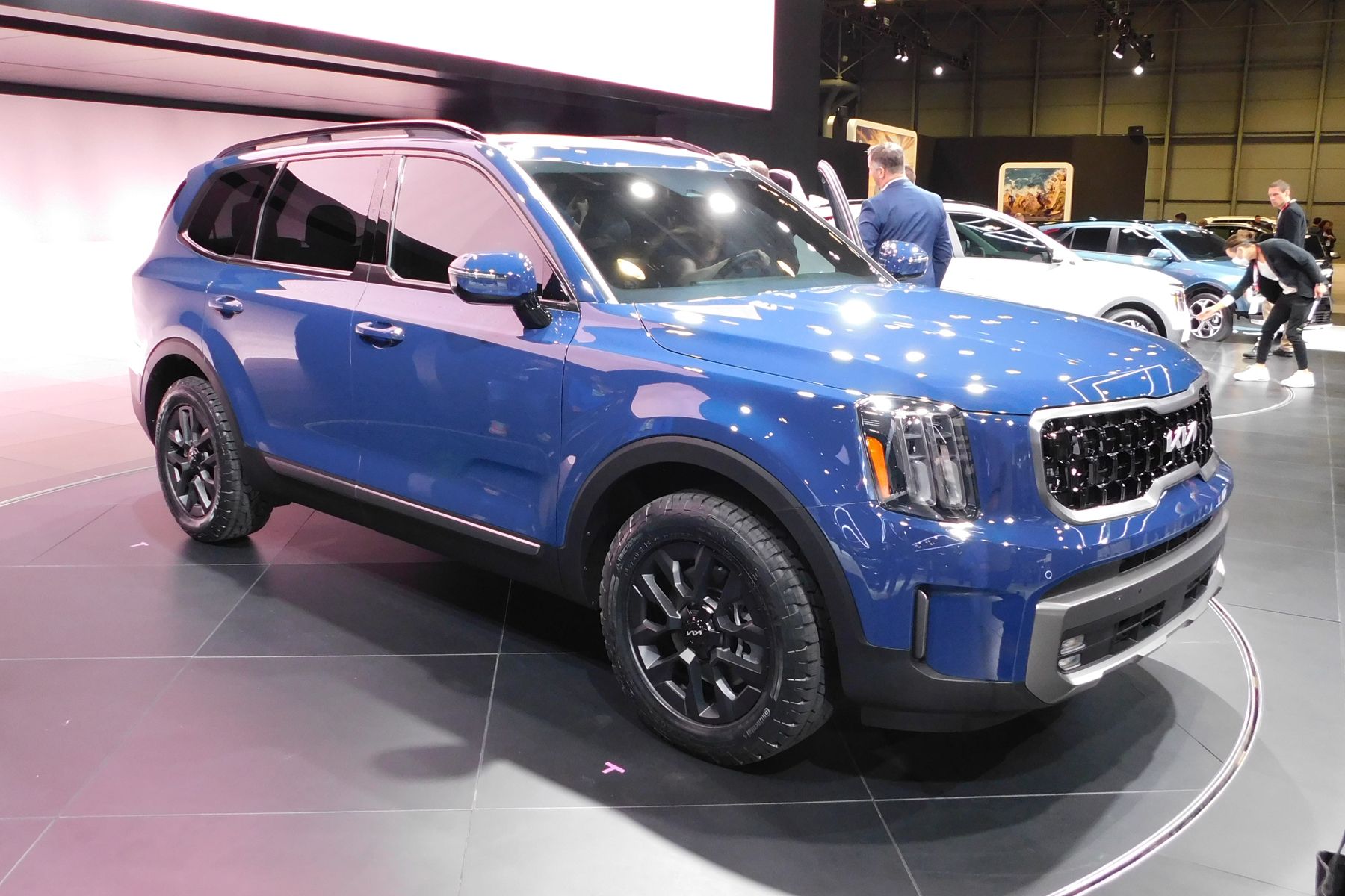 Refreshed 2023 Kia Telluride sees styling tweaks, off-road trims | Driving