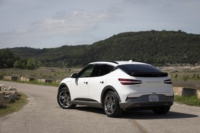 2023 Genesis GV60