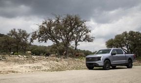 2022 Ford F-150 Lightning