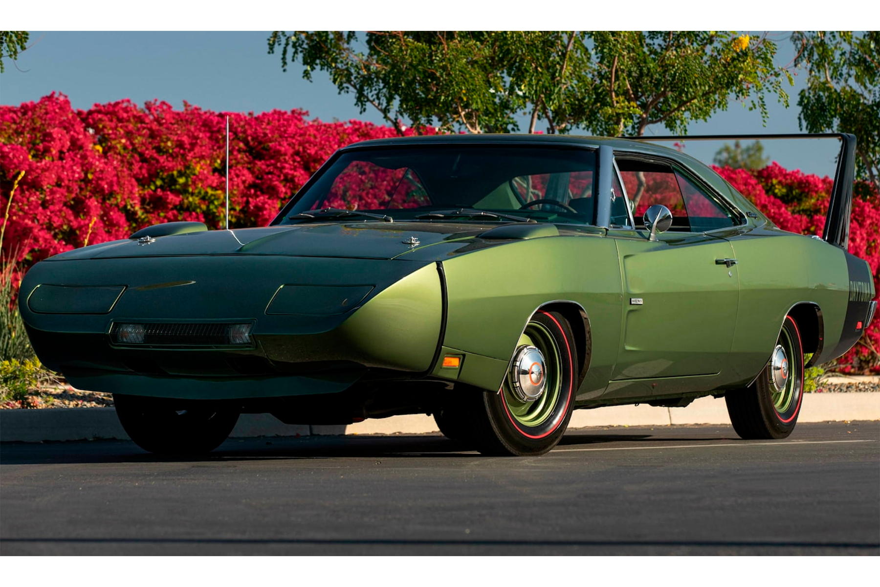 Highly optioned Dodge Charger Daytona sets new auction record | Driving