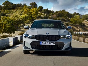 2023 BMW 3 Series - 3