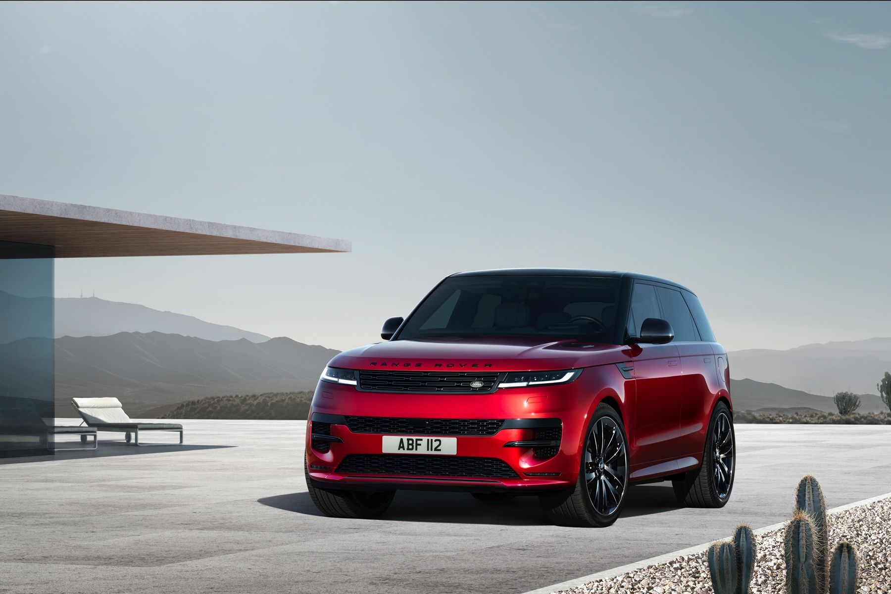 First Look: 2023 Land Rover Range Rover Sport