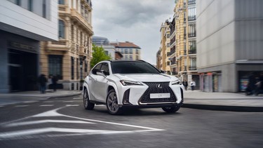 2023 Lexus UX 250h