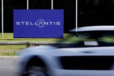 Stellantis to indefinitely idle Illinois plant, cites EV costs