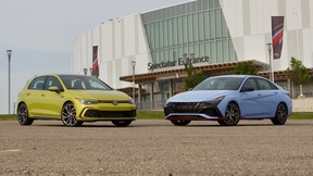 2022 Volkswagen Golf GTI vs 2022 Hyundai Elantra N