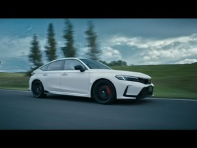 La nouvelle Honda Civic Type R 2023 développera-t-elle 325 chevaux? 350 chevaux? C'est encore un mystère...