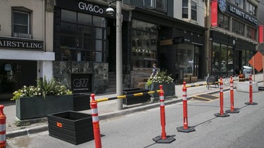 Cafe TO set up locations on Yonge St. just north of Summerhill Ave.