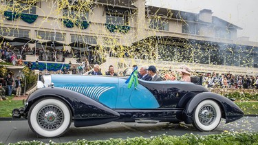 Best in Show at the 2022 Pebble Beach Concours d’Elegance went to this 1932 Duesenberg J Figoni Sports Torpedo, owned by Lee R. Anderson Sr., of Naples, Florida
