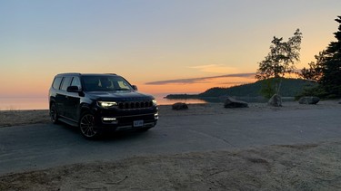 Sunset with Jeep Wagoneer at Old Woman Bay, Lake Superior Provincial Park, Ontario