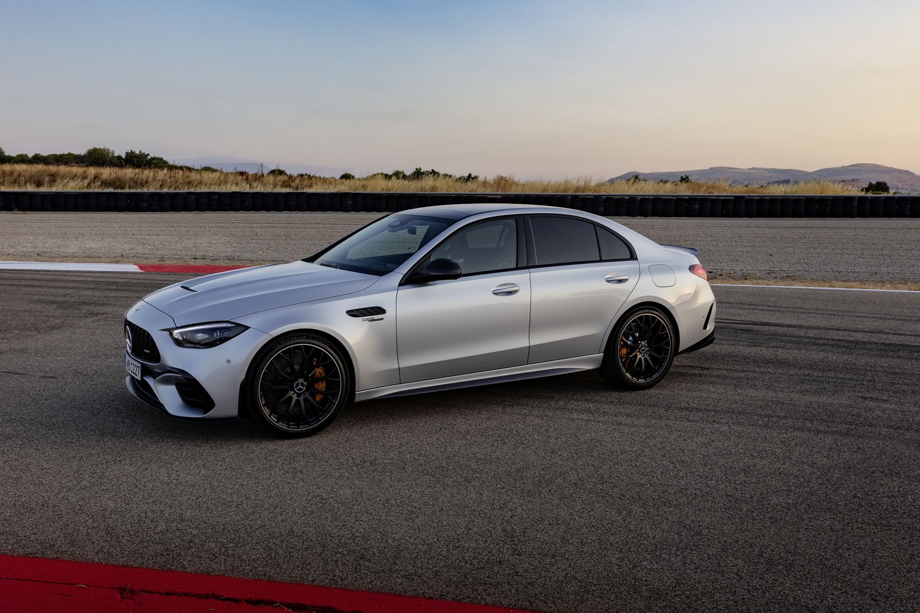 2023 Mercedes-AMG C 63 S E