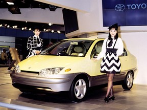 Das Konzeptauto Toyota Prius auf der Tokyo Motor Show 1995