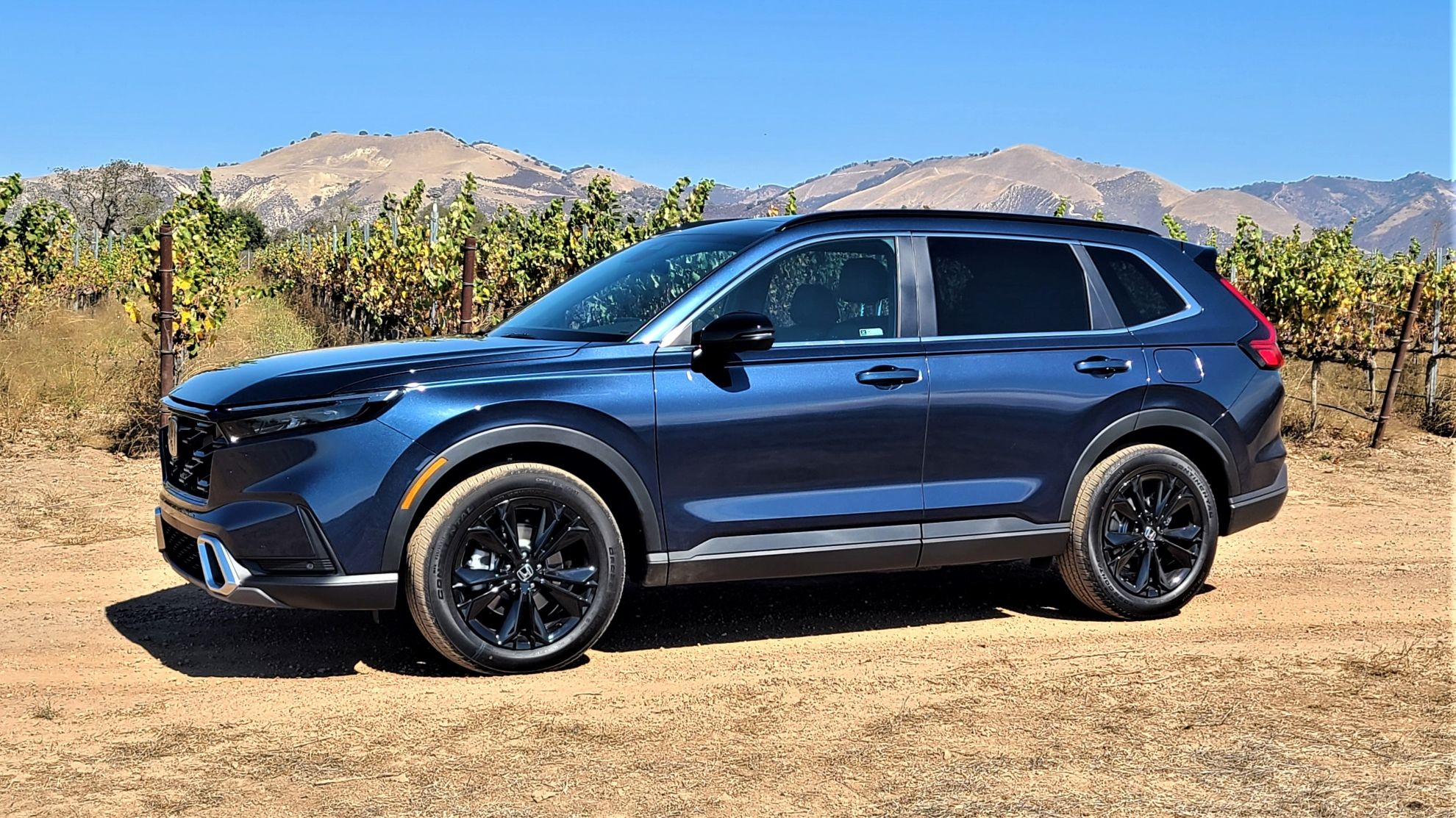 2023 Honda CRV Hybrid Touring AWD First Drive Driving