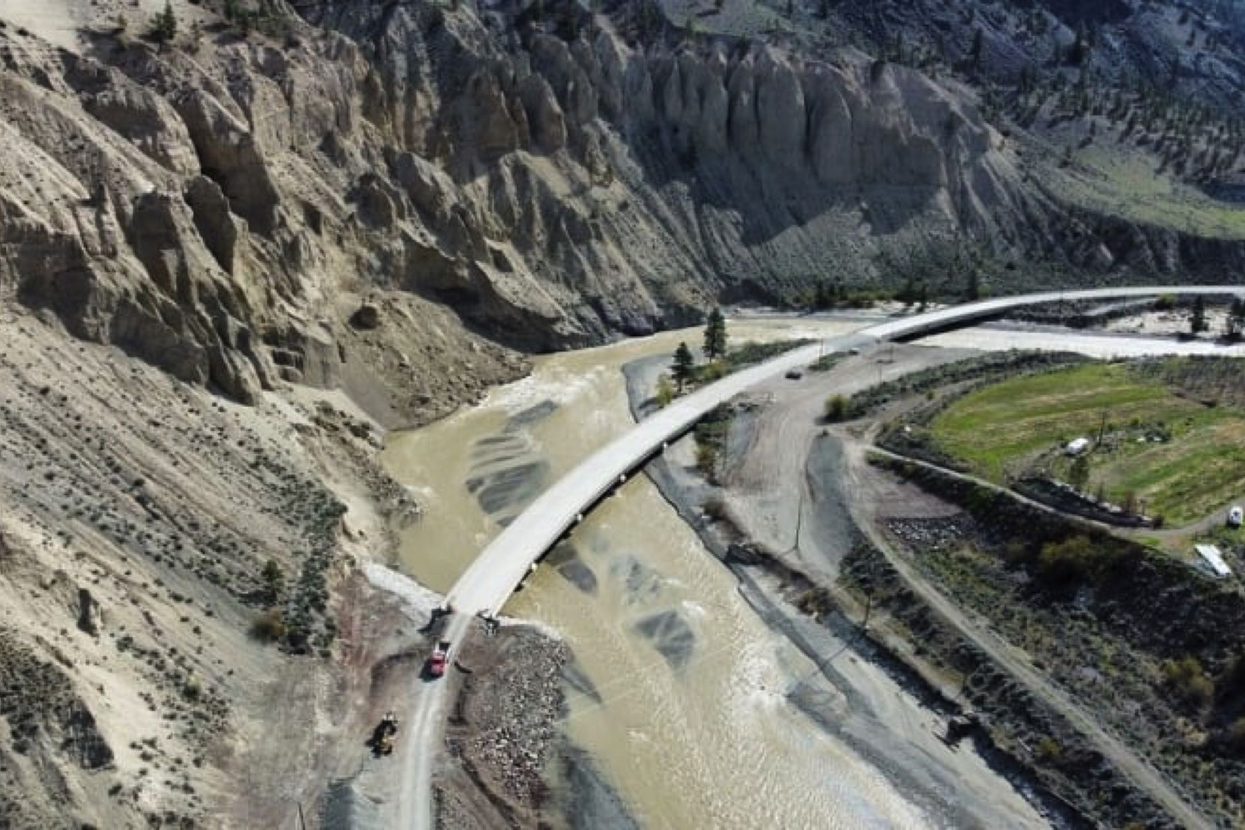 B.C.’s Highway 8 reopens one year after floods destroyed it