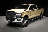 Country Star Chris Stapleton s Ram Heavy Duty Traveller Is Retro Gold 
